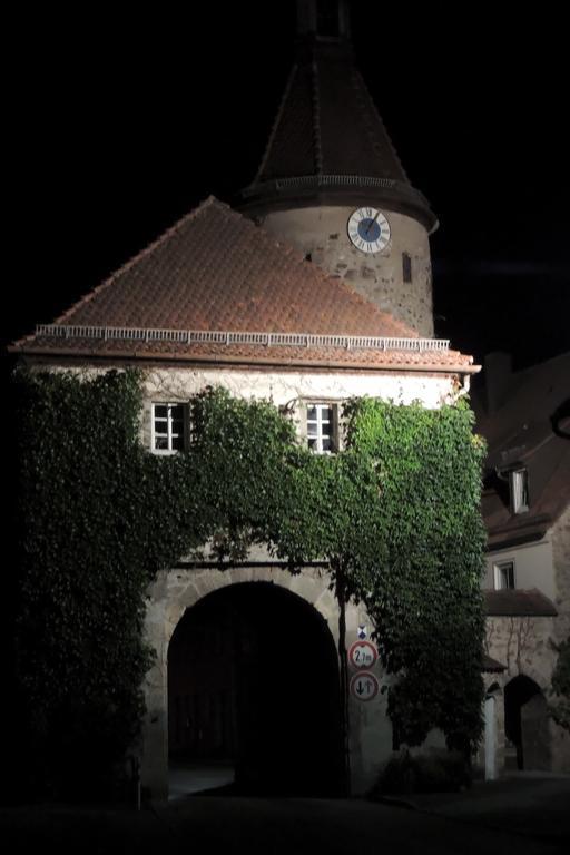 Hotel-Gasthof Neue Post Leutershausen  외부 사진