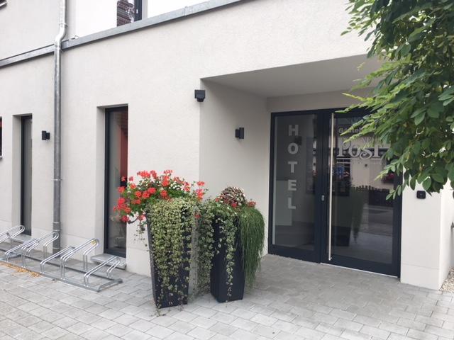Hotel-Gasthof Neue Post Leutershausen  외부 사진